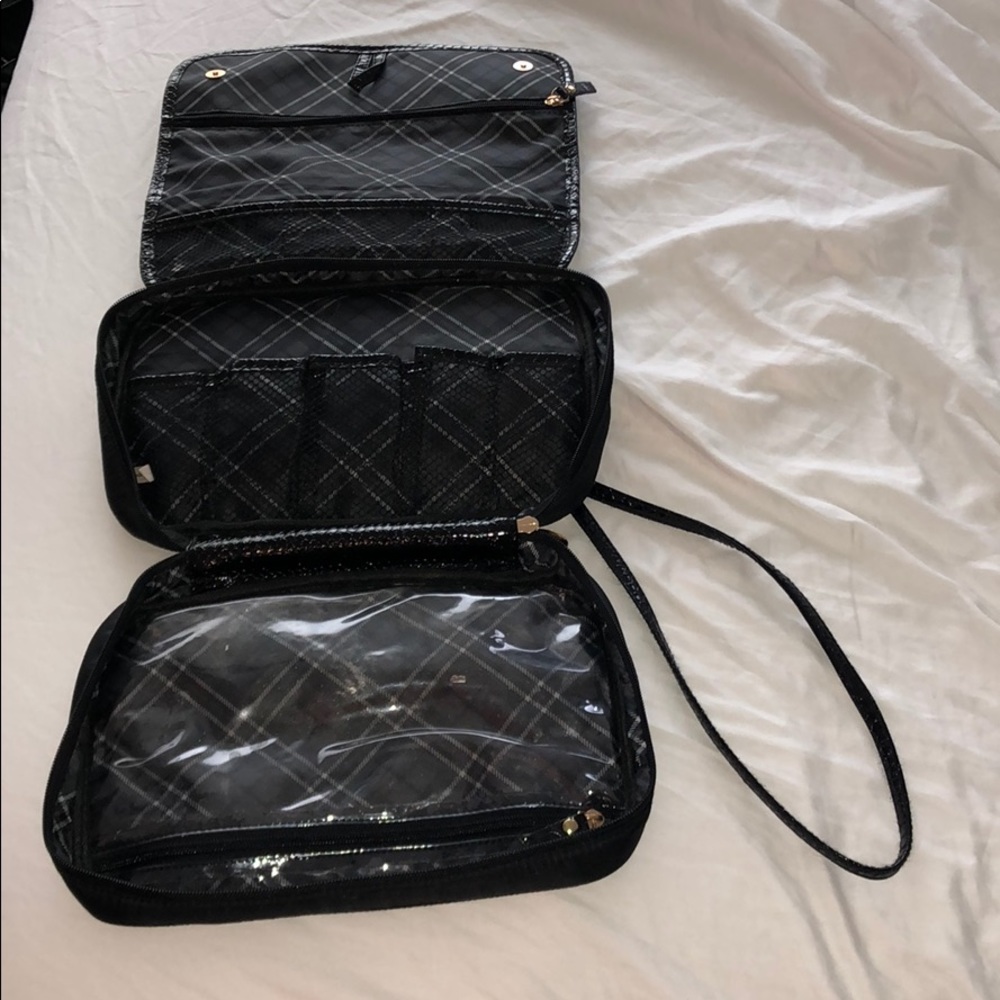 Makeup 💄 carrier